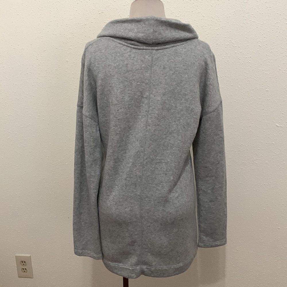 3for)$20 sweater medium  - Picture 3 of 4
